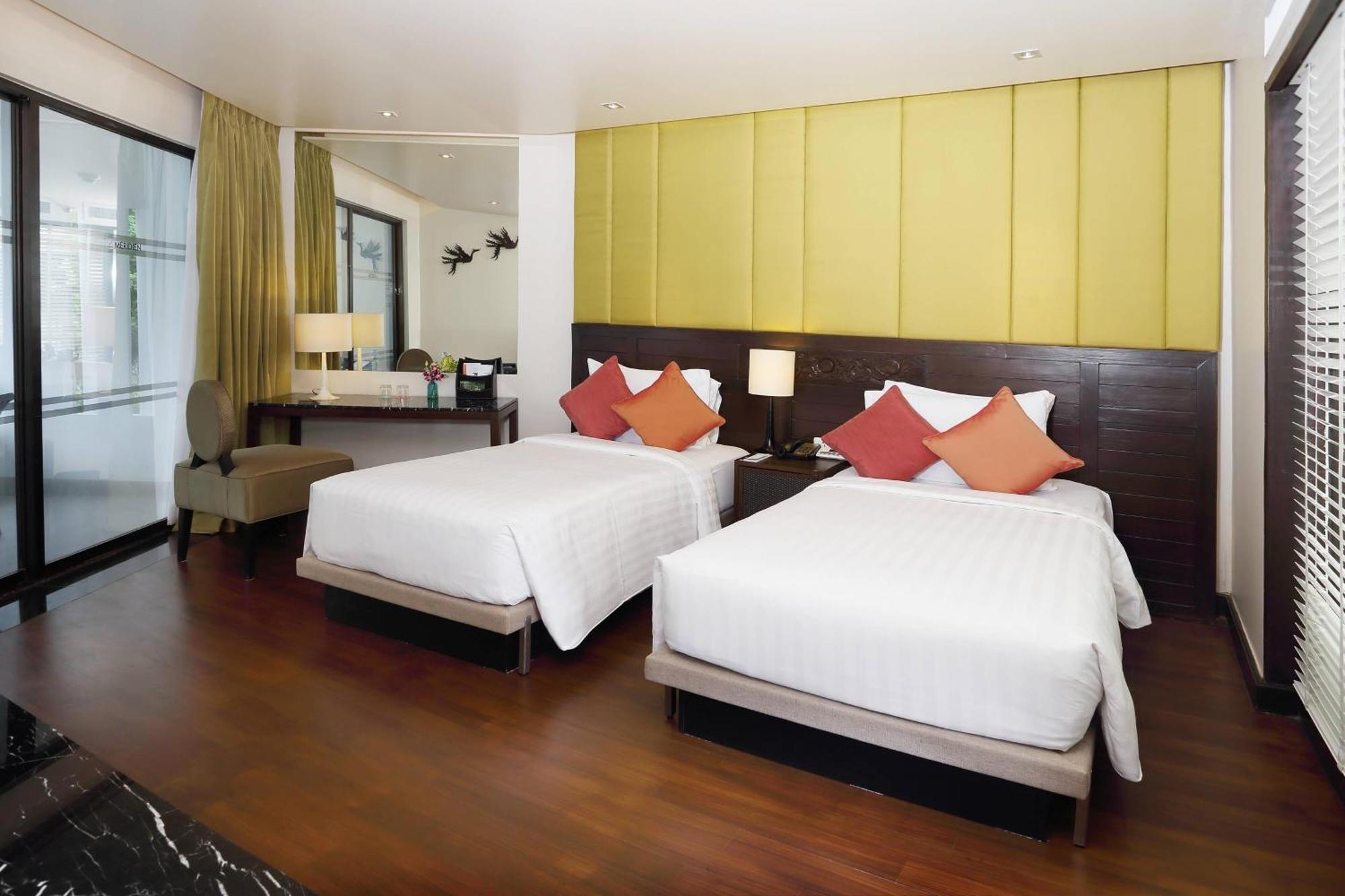 Le Meridien Phuket Beach Resort Karon Exterior foto Deluxe Room